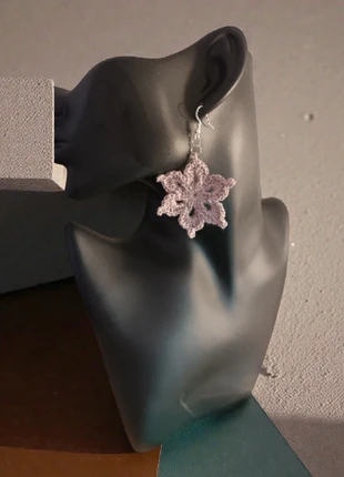 Boucles d oreilles Estrella Crochet Mauve, marque: Fait Main, état: Neuf sans étiquette, 10,00 €, 11,20 € Protection acheteurs incluse