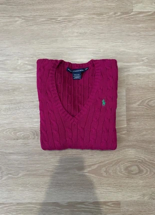 Pull cable knit torsadé Ralph Lauren col rond Fuchsia logo brodé vintage old money | Taille M, marca: Ralph Lauren, estado: Muito bom, tamanho: M / 38 / 10, €50.00, €53.20 inclui Proteção do Comprador