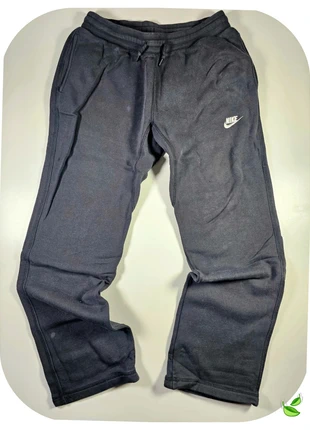Jogging Nike noir taille M – Jambes larges, ultra confortable, marque: Nike, état: Très bon état, taille: M, 24,90 €, 26,85 € Protection acheteurs (Pro) incluse
