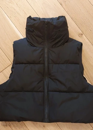 Doudoune noire sans manches K-Zell 🖤 Capuche – Chaude & tendance, marca: K.Zell, estado: Novo sem etiquetas, tamanho: L / 40 / 12, €30.00, €32.20 inclui Proteção do Comprador