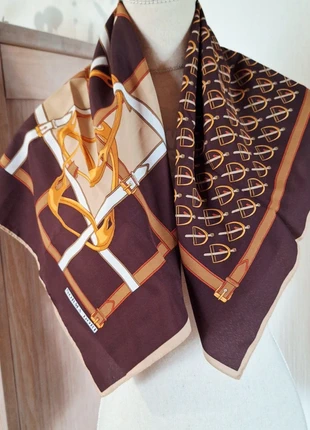 Foulard vintage 78 X 78 cm, brand: Vintage Chic, condition: New without tags, €7.00, €8.05 includes Buyer Protection