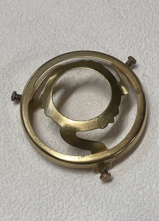 Ancienne griffes de fixation en laiton pour luminaires, brand: laiton, condition: Very good, €6.00, €7.00 includes Buyer Protection