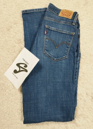 Levi's 721 taille haute, elasthanne, comme neuf taille 🇫🇷 36/, marque: Levi's, état: Très bon état, taille: S / 36 / 8, 16,00 €, 17,50 € Protection acheteurs (Pro) incluse