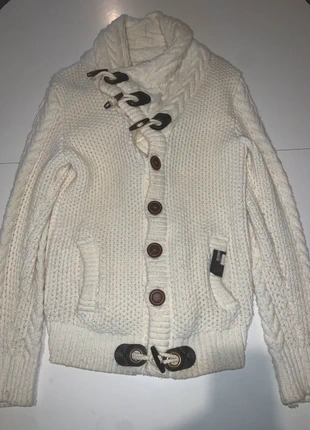 Gilet chaud écru à col croisé – boutons bois – homme/femme, marke: Enzo Di Capri, zustand: Zufriedenstellend, größe: L, 8,00 €, 9,10 € inklusive Vinted-Käuferschutz