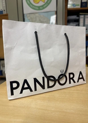 Busta Pandora Media, marke: Pandora, zustand: Neu, mit Etikett, 1,50 €, 2,28 € inklusive Vinted-Käuferschutz