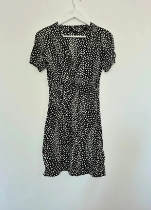 Robe Légère Maje - Noire Tachetée Blanc - Col V - Taille 34 Femme, merk: Maje, staat: Heel goed, maat: XS / 34 / 6, € 24,99, € 26,94 inclusief Kopersbescherming