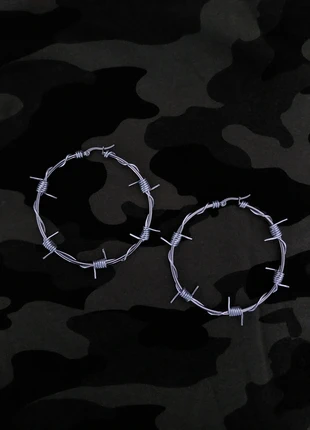 barbwire stainless steel 6 cm hoops, brand: Punk, condizioni: Nuovo con cartellino, €12.00, €13.30 include la Protezione acquisti