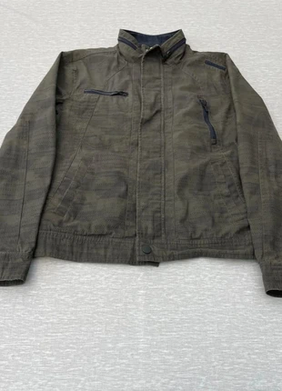 Veste homme Bonobo Jeans kaki motif discret taille M 👕, marca: Bonobo, estado: Muy bueno, tamaño: M, 10,00 €, 11,20 € Protección al comprador Pro incluida