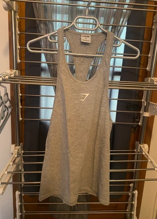 Débardeur Gymshark, marque: Gymshark, état: Très bon état, taille: XS, 10,00 €, 11,20 € Protection acheteurs incluse