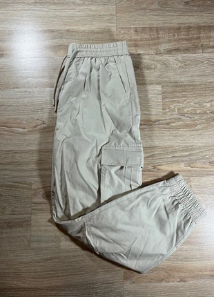 Pantalon Joger Cargo Zara / Blanc Cassé / S, marca: Zara, estado: Muito bom, tamanho: S, €10.00, €11.20 inclui Proteção do Comprador