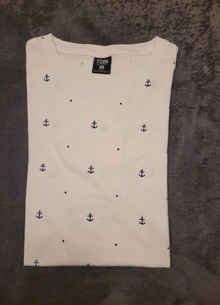 Schönes T-Shirt, brand: FSBN, condizioni: Ottime, taglia: M, €3.00, €3.85 include la Protezione acquisti