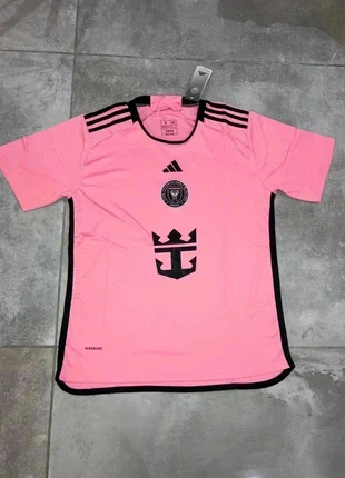 Maillot Inter Miami custom, marque: Concept, état: Neuf avec étiquette, taille: M, 19,00 €, 20,65 € Protection acheteurs incluse