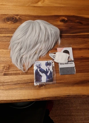 Perruque Langa Tokyo Ghoul Neuve, marque: Tokyo Ghoul, état: Neuf sans étiquette, taille: 12 ans / 152 cm, 6,00 €, 7,00 € Protection acheteurs incluse