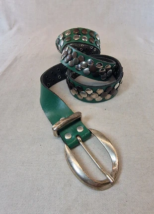 True vintage Gürtel Leder Ledergürtel Nieten grün retro boho Bernd Götz 75 80 85 Y2k Grunge 90er, merk: true vintage, staat: Goed, maat: 80 cm, € 17,00, € 18,55 inclusief Kopersbescherming