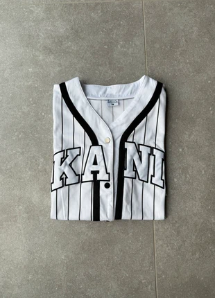 T-shirt de baseball Kani | Blanc et Noir | Taille S, brand: Kani, condizioni: Ottime, taglia: S, €10.00, €11.20 include la Protezione acquisti