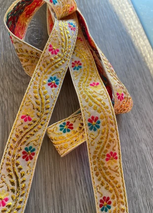 Ruban, état: Très bon état, 1,50 €, 2,28 € Protection acheteurs incluse