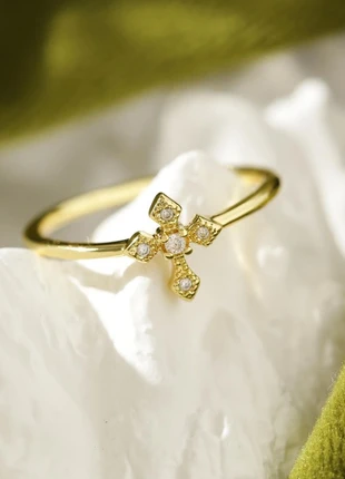 🌸 Bague croix Dorée, marque: En Route Jewelry, état: Neuf avec étiquette, taille: Ajustable, 9,99 €, 11,19 € Protection acheteurs incluse