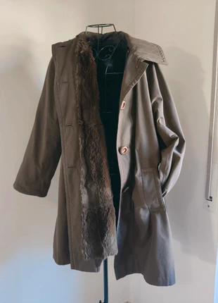 Vintage coat with removable faux-fur sleeveless lining – Size 42 (EU), brand: Timeless, condizioni: Ottime, taglia: M / IT 42 / EU 38, €35.00, €37.45 include la Protezione acquisti