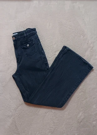 Pantalon Jean taille haute large ample & other stories taille 38 noir évasé femme oldmoney, marke: & Other Stories, zustand: Sehr gut, größe: M / 38 / 10, 15,00 €, 16,45 € inklusive Vinted-Käuferschutz