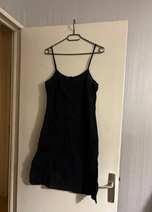 Jolie petite robe noir légère, état: Très bon état, taille: M / 38 / 10, 2,00 €, 2,80 € Protection acheteurs incluse