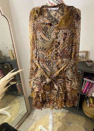 Robe Courte Bohème Zara - Imprimé Cachemire - T. XS, marque: Zara, état: Très bon état, taille: XS / 34 / 6, 12,00 €, 13,30 € Protection acheteurs incluse