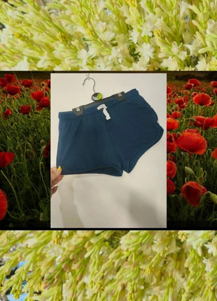 Lindos shorts en azul marino 🩷, marque: Lefties, état: Très bon état, taille: 7 ans / 122 cm, 2,00 €, 2,80 € Protection acheteurs incluse