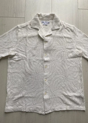 Chemise Zara taille S blanc, marque: Zara, état: Très bon état, taille: S, 9,00 €, 10,15 € Protection acheteurs incluse