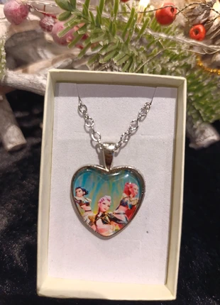 Collier Kpop Demon Hunter 💖, état: Neuf sans étiquette, 6,00 €, 7,00 € Protection acheteurs (Pro) incluse