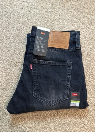 Levi’s 511 Slim Fit Jeans - W30 L32 - New with Tags, brand: Levi's, condition: New with tags, size: W30, £24.99, £26.94 includes Buyer Protection