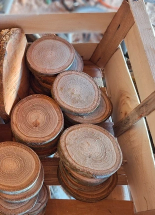 Rondelles de bois 8-9 cm, marque: sansnom., état: Comme neuf, 1,00 €, 1,75 € Protection acheteurs incluse