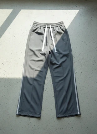 Pantalon gris large / streetwear / casual / minimaliste / urban look / comfy / tendance, marque: Urban Flow Co., état: Très bon état, taille: M, 49,90 €, 53,10 € Protection acheteurs incluse