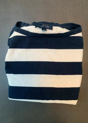 Pull Marinière Femme Tommy Hilfiger – Taille M – Très Bon État, marke: Tommy Hilfiger, zustand: Sehr gut, größe: M / 38 / 10, 12,00 €, 13,30 € inklusive Vinted-Käuferschutz