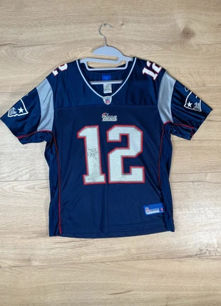 Maillot femmes sports foot us NFL - taille L - Reebok football Patriots, marque: Reebok x NFL, état: Très bon état, taille: L / 40 / 12, 25,00 €, 26,95 € Protection acheteurs (Pro) incluse
