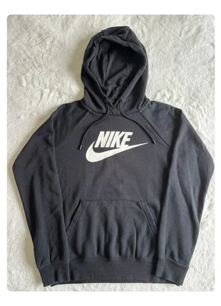 Sweat Nike noir à capuche / Taille XS Homme, marque: Nike, état: Très bon état, taille: XS, 20,00 €, 21,70 € Protection acheteurs incluse
