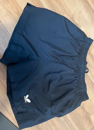 Short Betterfly, brand: Butterfly, condition: Very good, size: S, €10.00, €11.20 includes Buyer Protection