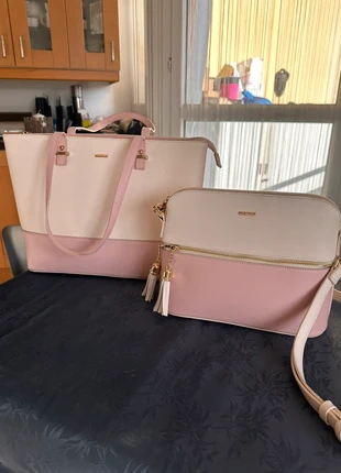 Sacs deux pièces, condizioni: Nuovo senza cartellino, €8.00, €9.10 include la Protezione acquisti