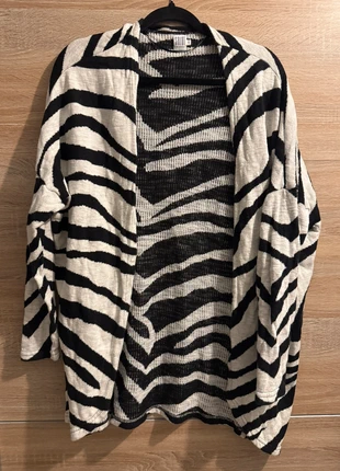 Gilet zèbre, marke: Saint Tropez, zustand: Sehr gut, größe: S / 36 / 8, 5,00 €, 5,95 € inklusive Vinted-Käuferschutz