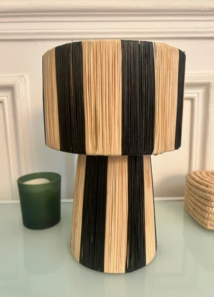 Lampe en raphia noir et beige - faite main à Marrakech, brand: Souks & sables, condizioni: Nuovo con cartellino, €25.00, €26.95 include la Protezione acquisti
