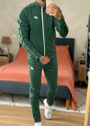 🦚 Ensemble Nike NSW 🦚, marque: Nike, état: Très bon état, taille: S, 59,00 €, 62,65 € Protection acheteurs (Pro) incluse