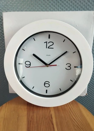 Horloge murale Orium blanche – design sobre et moderne, brand: Amazon, condition: Very good, €4.00, €4.90 includes Buyer Protection