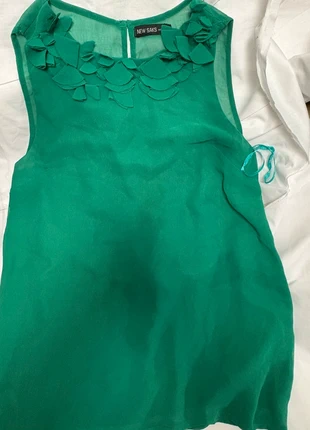 Blusa tirante ancho, merk: Local, staat: Goed, maat: L / 40 / 12, € 1,00, € 1,75 inclusief Kopersbescherming