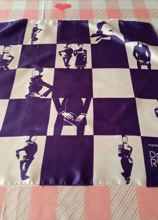 foulard femme ( Pierre Ricaud ) 100 % polyester, brand: Pierre, condition: Good, €3.00, €3.85 includes Buyer Protection