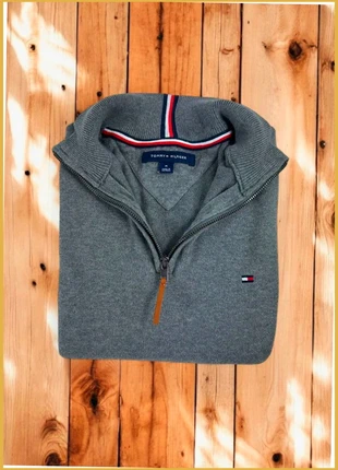 Pull 1/4 Zip, Halfzip Tommy Hilfiger Gris / Col camionneur / Logo brodé / Taille M Homme, brand: Tommy Hilfiger, condizioni: Ottime, taglia: M, €35.00, €37.45 include la Protezione acquisti Pro