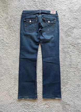 Pantalon jean coupe évasé/flared true religion taille basse couleur bleu marine foncé taille M femme, marke: True Religion, zustand: Sehr gut, größe: M / 38 / 10, 55,00 €, 58,45 € inklusive Vinted-Käuferschutz