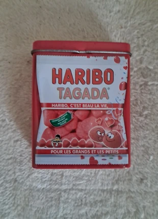 Boite métallique harico tagada, marque: Haribo, état: Très bon état, 4,00 €, 4,90 € Protection acheteurs incluse