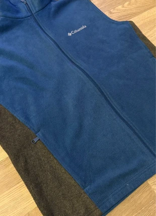 Polaire Gilet Columbia Full Zip taille L, marque: Columbia, état: Très bon état, taille: L, 23,00 €, 24,85 € Protection acheteurs incluse