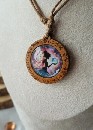 Collier pendentif femme tendance fashion vintage bois fée, marque: Fashion, état: Très bon état, 5,00 €, 5,95 € Protection acheteurs (Pro) incluse