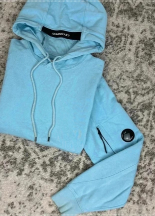 Pull C.P Company bleu ciel à capuche taille L homme, brand: C.P. Company, condition: Very good, size: L, €79.00, €83.65 includes Buyer Protection