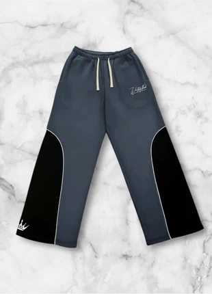 Pantalon de survêtement gris et noir taille M style y2k streetwear oversize casual sportswear, marque: y2k, état: Très bon état, taille: M, 40,00 €, 42,70 € Protection acheteurs (Pro) incluse