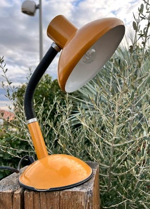 Lampe de bureau vintage moutarde – métal années 70, marque: Atelier, état: Bon état, 45,00 €, 47,95 € Protection acheteurs incluse